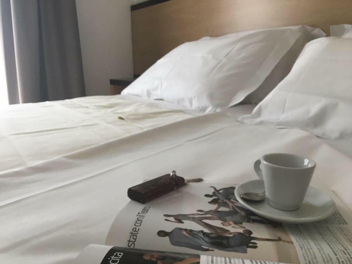 Hotel Royal سان بنيديتّو ديل ترونتو المظهر الخارجي الصورة