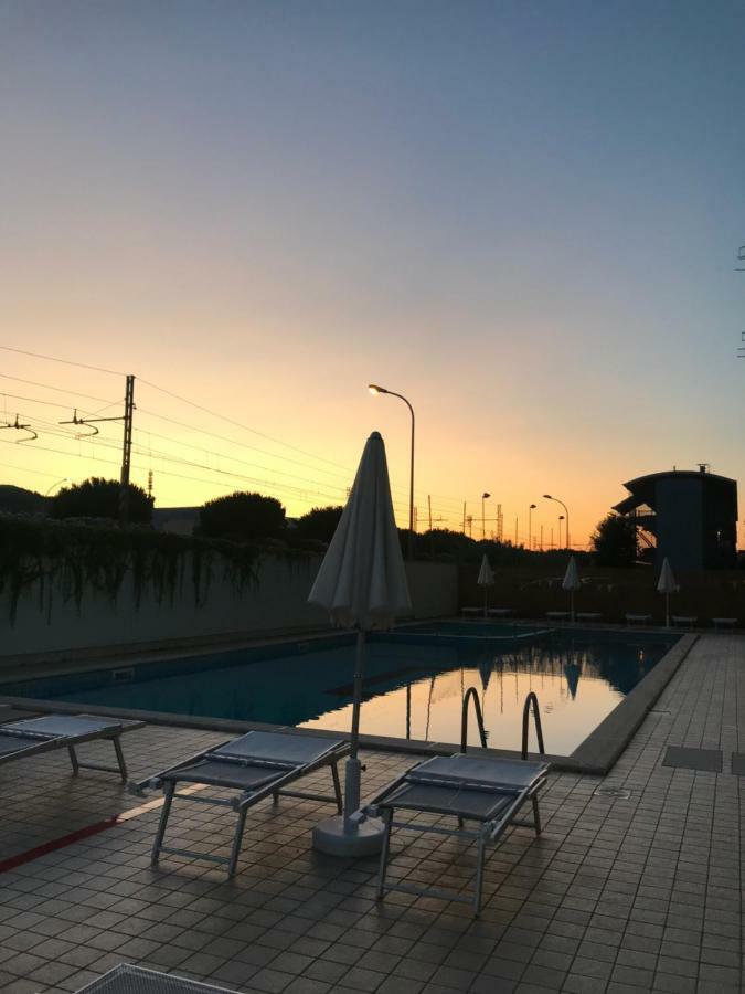 Hotel Royal سان بنيديتّو ديل ترونتو المظهر الخارجي الصورة